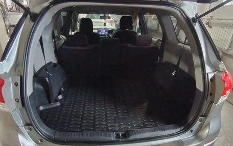 Toyota Wish II, 2010 год, 1 250 000 рублей, 4 фотография