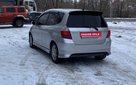 Honda Fit III, 2007 год, 570 000 рублей, 2 фотография