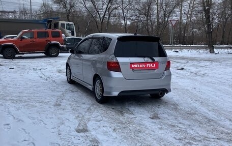 Honda Fit III, 2007 год, 570 000 рублей, 13 фотография