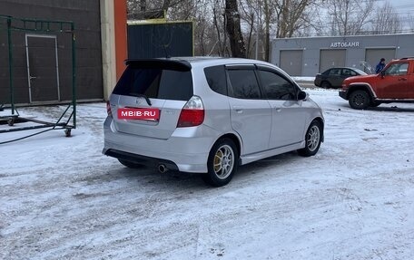 Honda Fit III, 2007 год, 570 000 рублей, 15 фотография