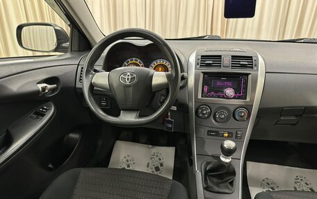 Toyota Corolla, 2011 год, 1 199 999 рублей, 14 фотография