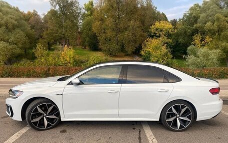 Volkswagen Passat B8 рестайлинг, 2021 год, 2 080 000 рублей, 9 фотография