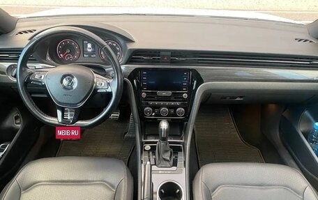 Volkswagen Passat B8 рестайлинг, 2021 год, 2 080 000 рублей, 8 фотография