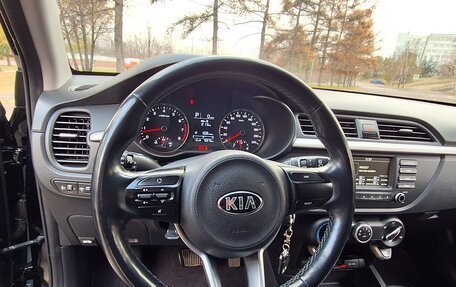 KIA Rio IV, 2018 год, 1 559 000 рублей, 18 фотография