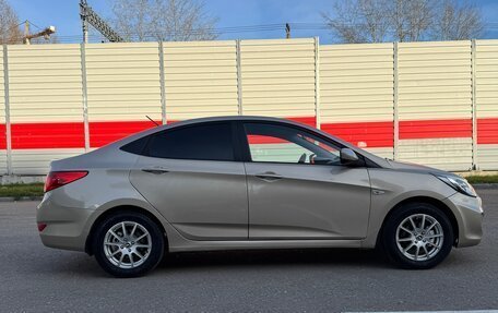 Hyundai Solaris II рестайлинг, 2013 год, 850 000 рублей, 2 фотография