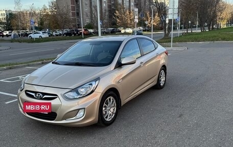 Hyundai Solaris II рестайлинг, 2013 год, 850 000 рублей, 9 фотография