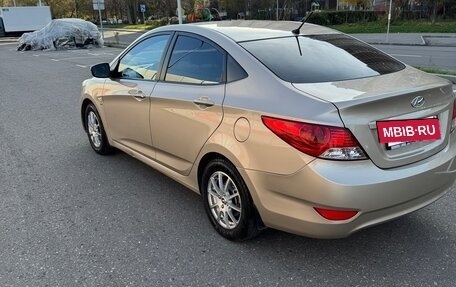 Hyundai Solaris II рестайлинг, 2013 год, 850 000 рублей, 6 фотография