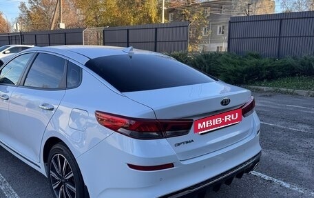KIA Optima IV рестайлинг, 2018 год, 1 950 000 рублей, 3 фотография