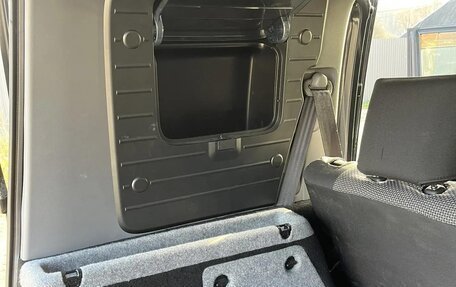 Honda Mobilio Spike I рестайлинг, 2005 год, 660 000 рублей, 2 фотография
