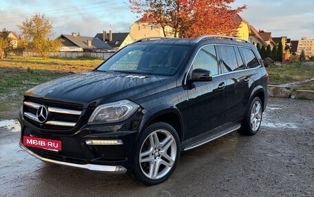 Mercedes-Benz GL-Класс, 2014 год, 2 790 000 рублей, 2 фотография