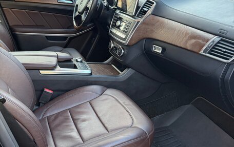 Mercedes-Benz GL-Класс, 2014 год, 2 790 000 рублей, 15 фотография