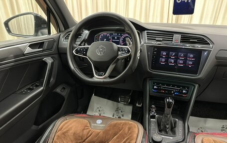 Volkswagen Tiguan II, 2021 год, 4 999 000 рублей, 14 фотография