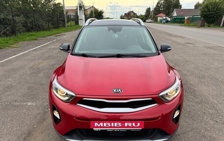KIA Stonic, 2019 год, 1 950 000 рублей, 12 фотография
