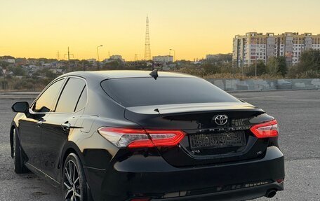 Toyota Camry, 2018 год, 2 900 000 рублей, 9 фотография