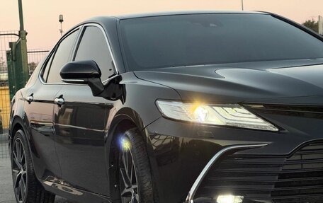 Toyota Camry, 2018 год, 2 900 000 рублей, 11 фотография