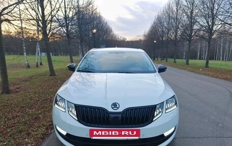Skoda Octavia, 2017 год, 1 875 000 рублей, 4 фотография