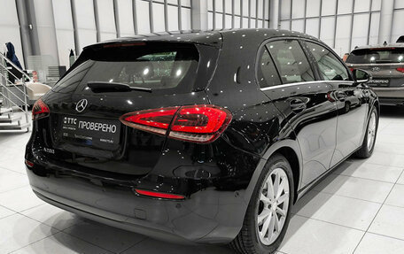 Mercedes-Benz A-Класс, 2018 год, 2 019 000 рублей, 9 фотография