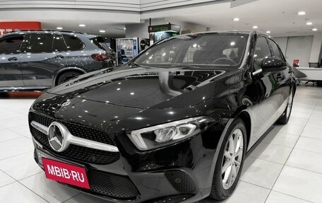 Mercedes-Benz A-Класс, 2018 год, 2 019 000 рублей, 5 фотография