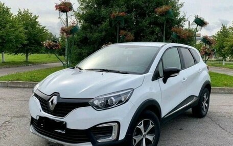 Renault Kaptur I рестайлинг, 2019 год, 1 500 000 рублей, 1 фотография