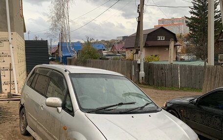 Mazda Premacy III, 2001 год, 130 000 рублей, 1 фотография