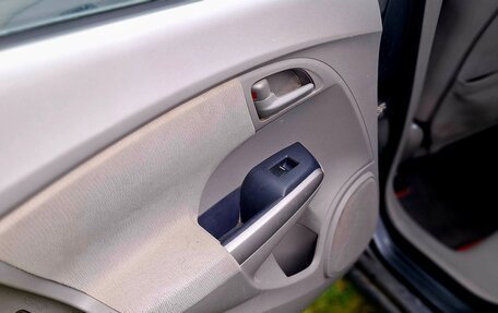 Honda Insight II рестайлинг, 2009 год, 650 000 рублей, 10 фотография