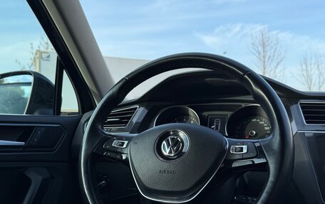 Volkswagen Tiguan II, 2018 год, 2 200 000 рублей, 10 фотография