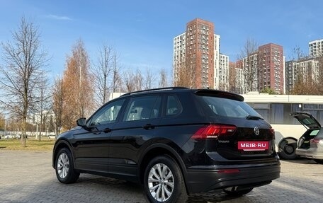 Volkswagen Tiguan II, 2018 год, 2 200 000 рублей, 7 фотография