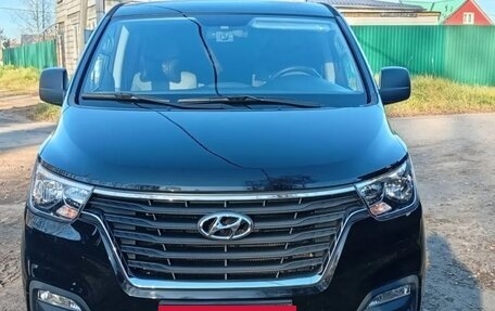Hyundai Grand Starex Grand Starex I рестайлинг 2, 2020 год, 4 300 000 рублей, 10 фотография