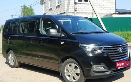Hyundai Grand Starex Grand Starex I рестайлинг 2, 2020 год, 4 300 000 рублей, 37 фотография