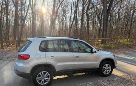 Volkswagen Tiguan I, 2015 год, 2 600 000 рублей, 3 фотография