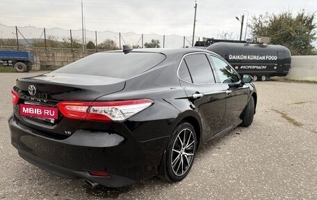 Toyota Camry, 2020 год, 2 395 000 рублей, 7 фотография