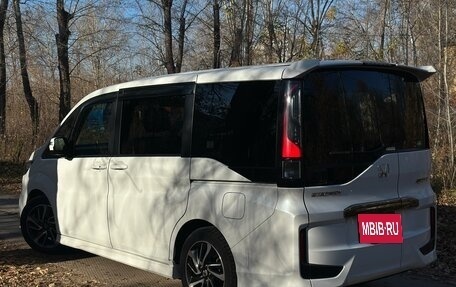 Honda Stepwgn IV рестайлинг, 2017 год, 2 300 000 рублей, 5 фотография