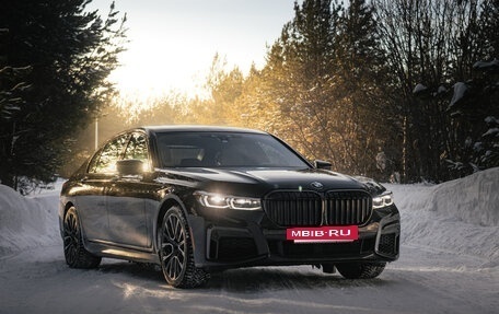 BMW 7 серия, 2021 год, 5 800 000 рублей, 6 фотография