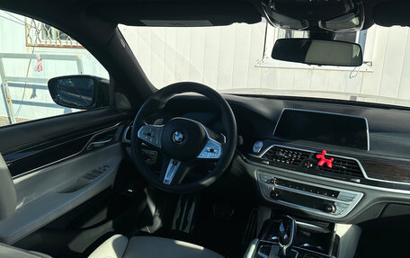 BMW 7 серия, 2021 год, 5 800 000 рублей, 18 фотография