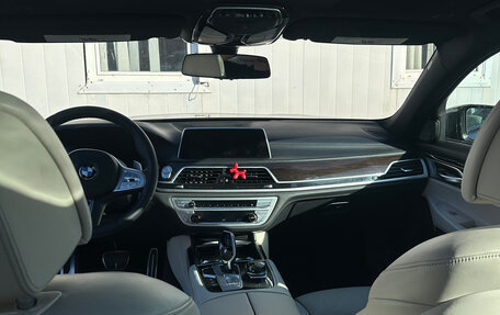 BMW 7 серия, 2021 год, 5 800 000 рублей, 21 фотография