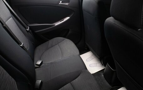 Hyundai Solaris II рестайлинг, 2015 год, 1 299 000 рублей, 20 фотография