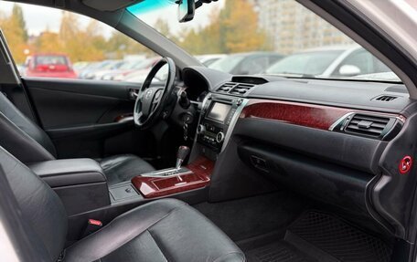 Toyota Camry, 2012 год, 1 590 000 рублей, 27 фотография