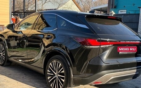 Lexus RX IV рестайлинг, 2023 год, 7 400 000 рублей, 4 фотография