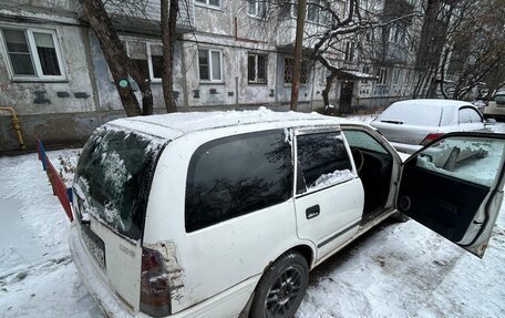 Nissan Avenir II, 1997 год, 200 000 рублей, 2 фотография
