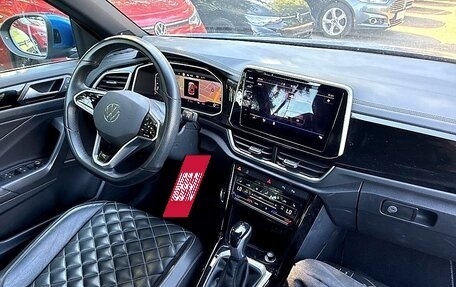 Volkswagen T-Roc I, 2022 год, 2 692 000 рублей, 7 фотография