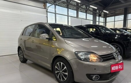 Volkswagen Golf Plus II, 2011 год, 650 000 рублей, 2 фотография