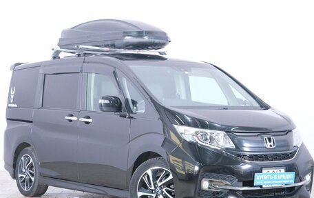 Honda Stepwgn IV рестайлинг, 2016 год, 1 799 000 рублей, 2 фотография