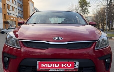 KIA Rio IV, 2017 год, 1 360 000 рублей, 10 фотография