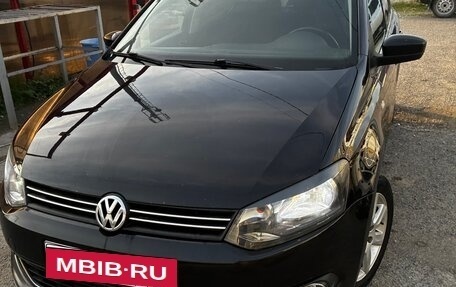 Volkswagen Polo VI (EU Market), 2013 год, 700 000 рублей, 13 фотография