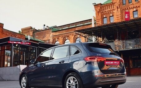 Mercedes-Benz B-Класс, 2019 год, 2 200 000 рублей, 9 фотография
