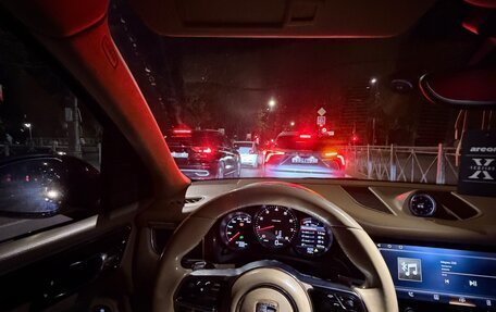 Porsche Macan I рестайлинг, 2014 год, 2 450 000 рублей, 18 фотография