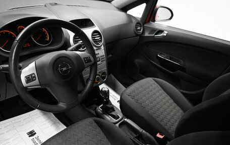 Opel Corsa D рестайлинг _i, 2013 год, 895 000 рублей, 8 фотография