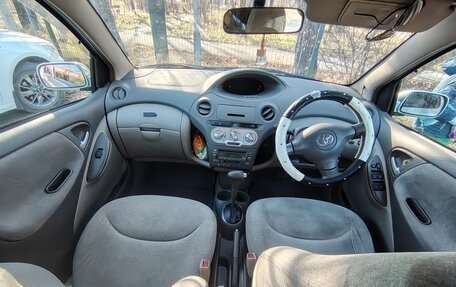Toyota Platz, 2002 год, 410 000 рублей, 14 фотография