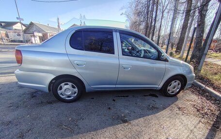 Toyota Platz, 2002 год, 410 000 рублей, 5 фотография