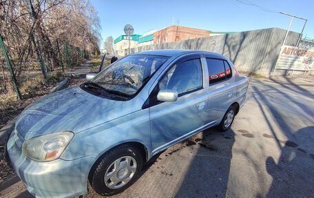 Toyota Platz, 2002 год, 410 000 рублей, 9 фотография